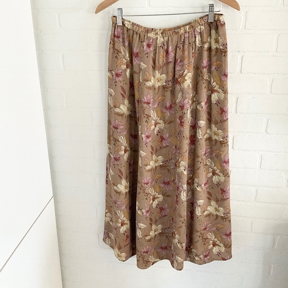 Vintage L.L. Bean Maxi Skirt Floral Print Tan Beige Ocre Lavender Cream Brown M - Picture 2 of 11